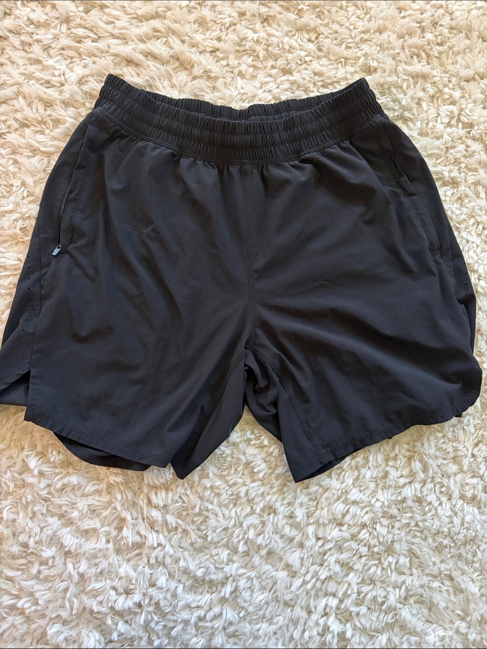 Lightweight Black Athletic Shorts with Elastic Waist